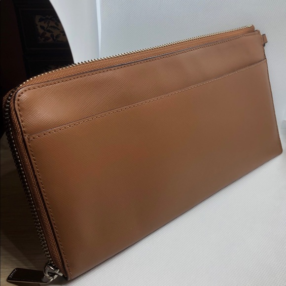 Coach Brown Leather Large Clutch/Wallet - Picture 4 of 5